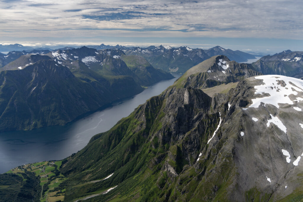 Flying the glaciers and high peaks of Southern Norway